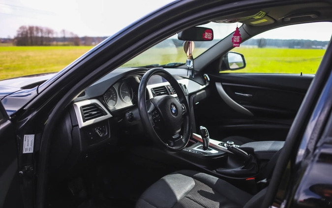 BMW Seria 3 cena 38000 przebieg: 411300, rok produkcji 2014 z Luboń małe 301